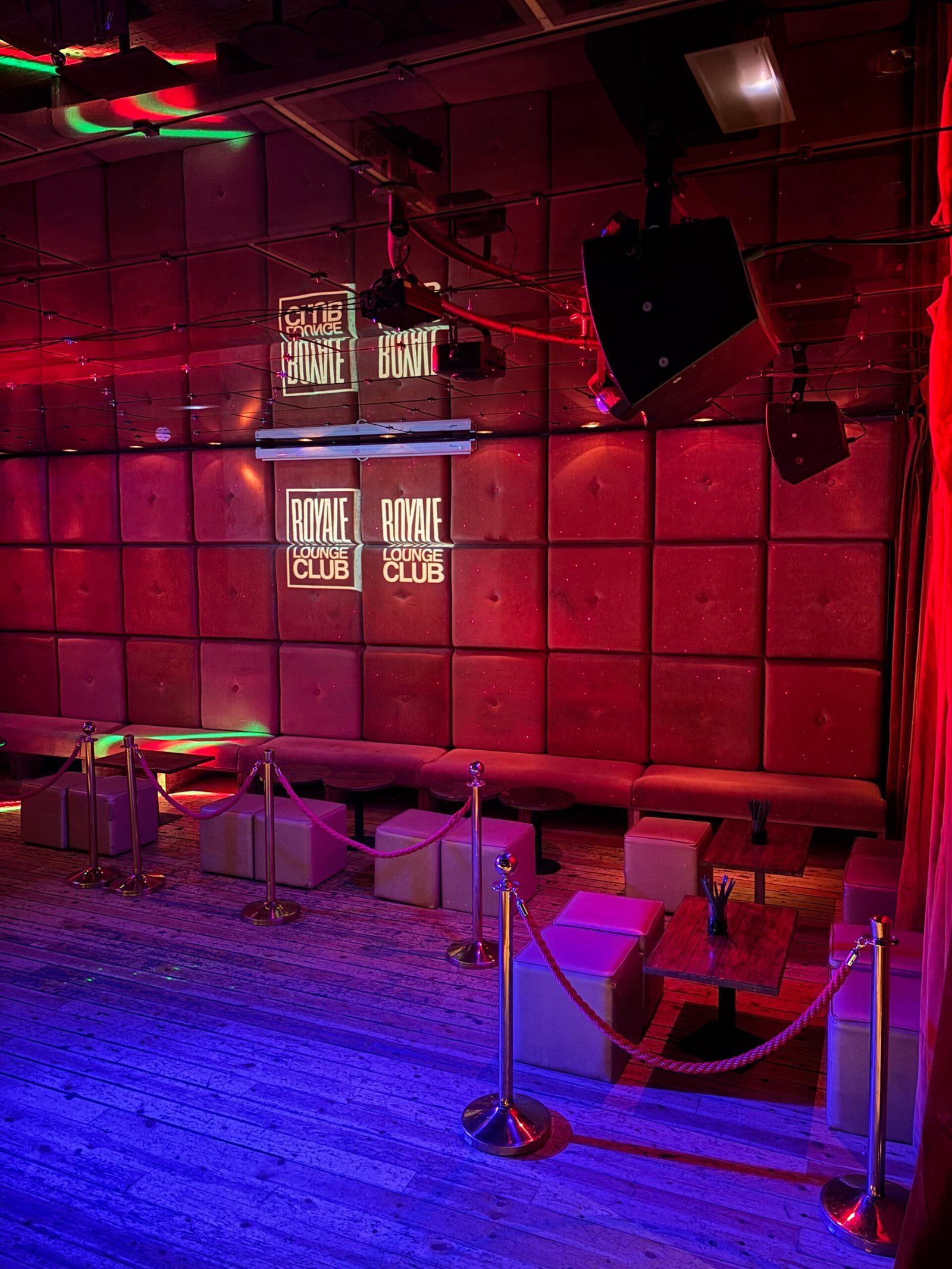 Royale Club Barcelona 4